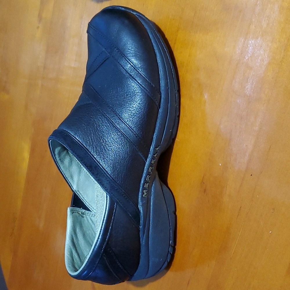 Merrell Performance Black Shoes        Size 10.